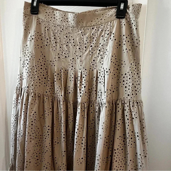 239 Akris Punto Gypsy Eyelet Clay Tiered Maxi Size 8 Color Cream Tan - Picture 3 of 7